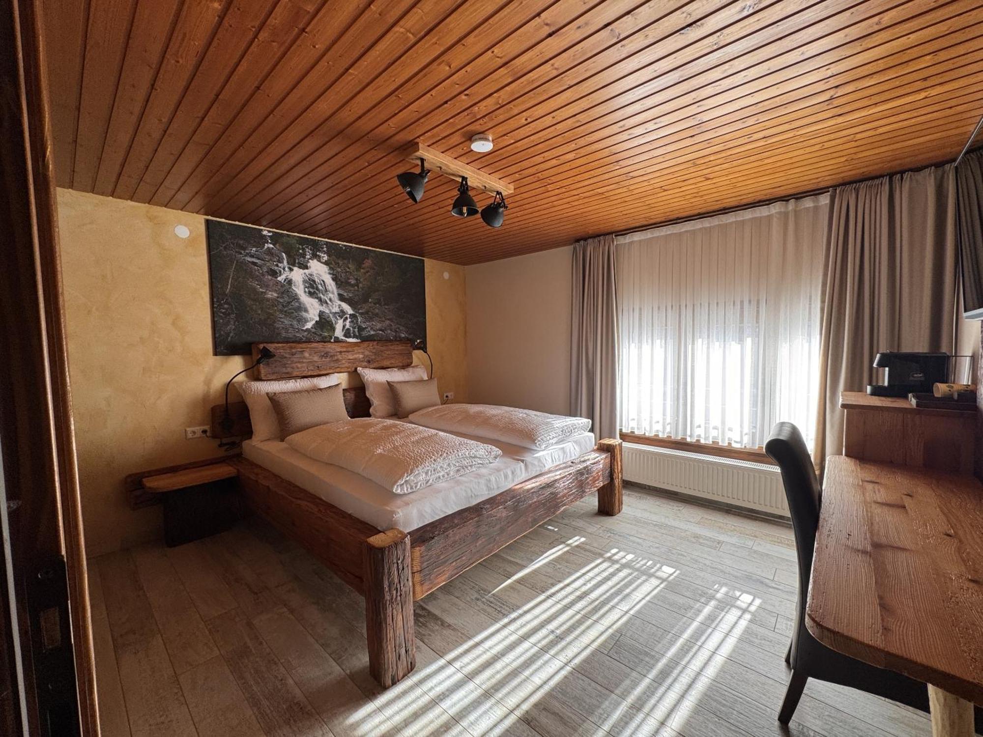Black Forest Hotel Тодтнау Стая снимка